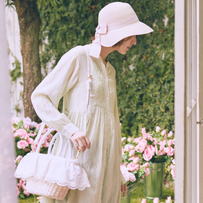 これからのシーズンにオススメな大人かわいいハット＆カゴバックが登場🎀