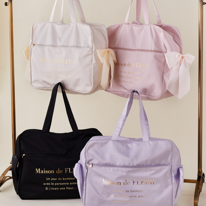 人気のキャリーオンバッグに春の新色が登場🎀