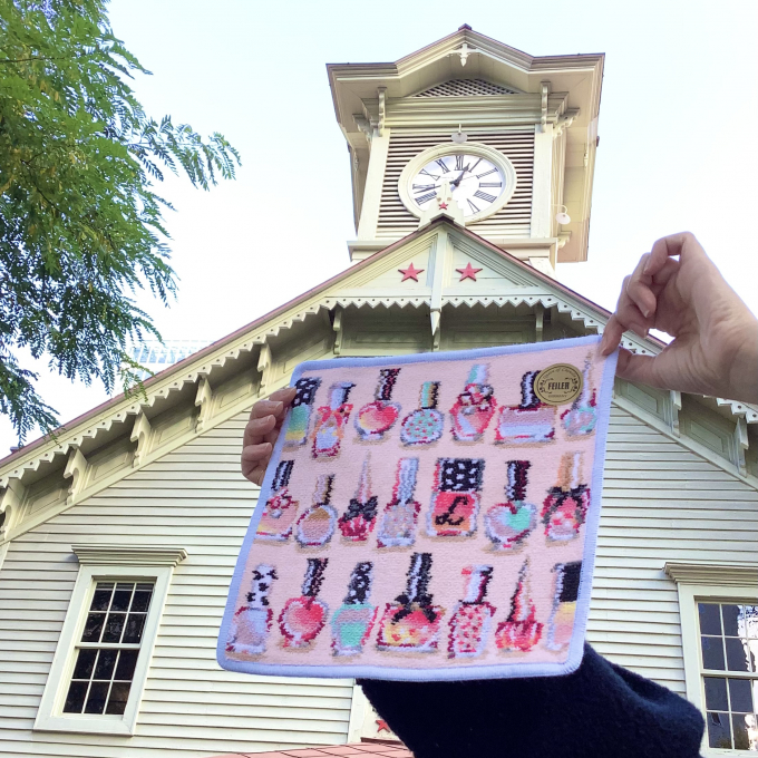 【ラブラリー バイ フェイラー】ラブラリーポリッシュ💅🎀【北海道土産にオススメ‼️大人気のネイルカラー柄のハンカチです🎶】