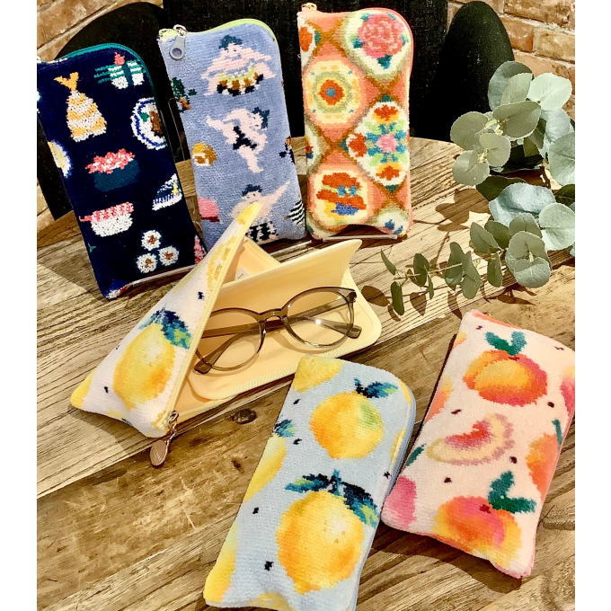【ラブラリー バイ フェイラー】贈り物にも喜ばれる⭐︎メガネポーチコレクション