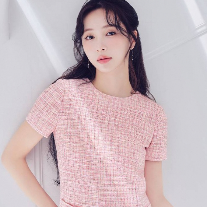 【セルフォード】綺麗め♡ノーカラーが可愛いサマーツイードワンピース🥰