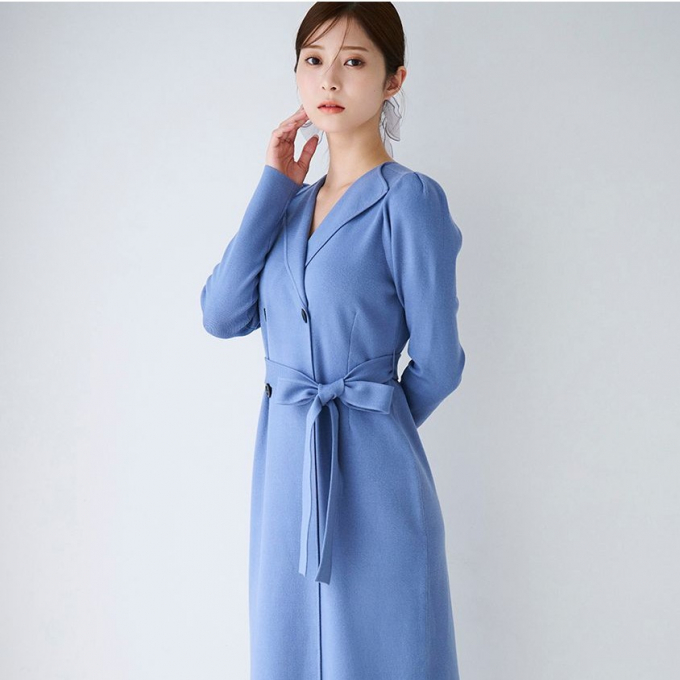 【セルフォード】大人気トレンチ風ニットタイトワンピース👗先行発売のご案内✨