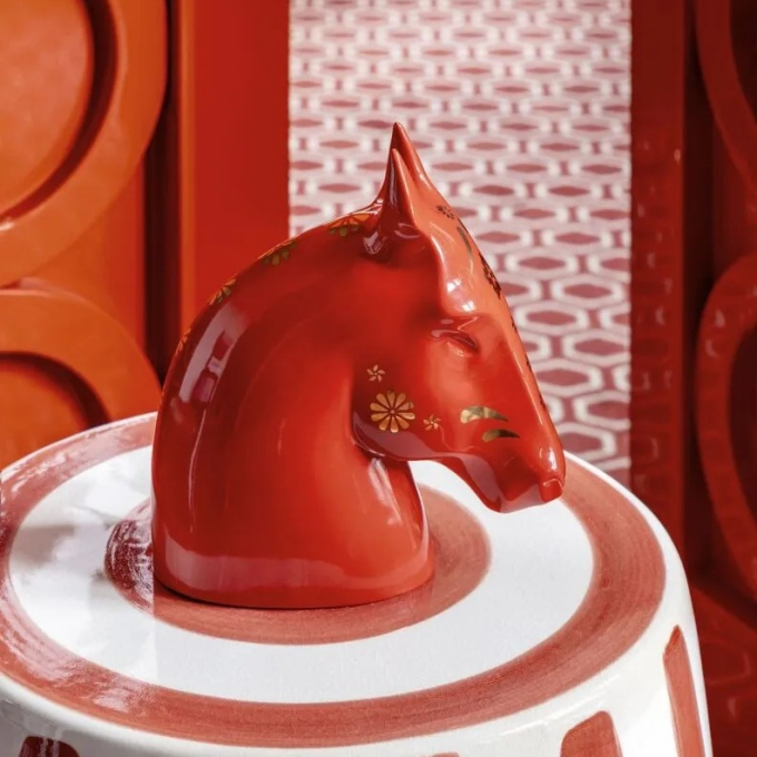 【リヤドロ　大丸札幌店】迫る2026年の干支は午！