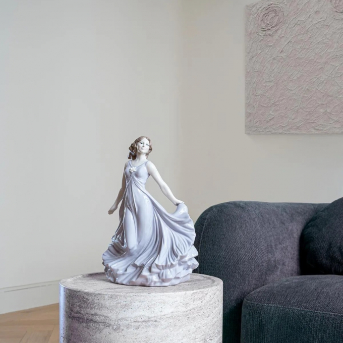 【リヤドロ　大丸札幌店】新生活ギフトにもおすすめな春の新作。