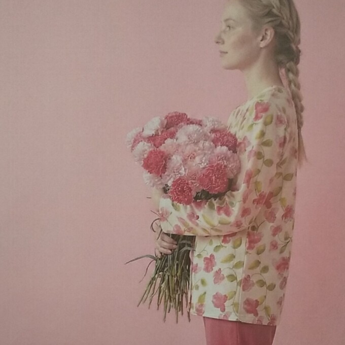 華やかなパジャマを纏い心地よい眠りへ