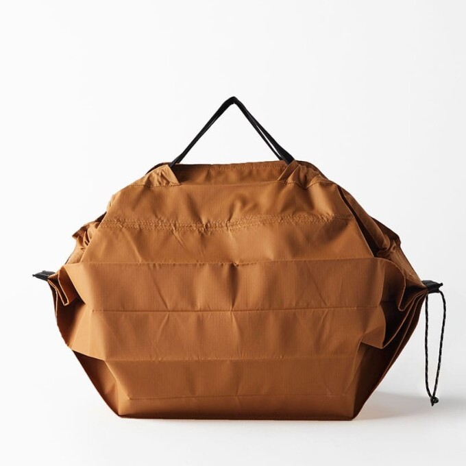 コンパクトになる保冷バッグ「マーナ Shupatto 保冷バッグ 20L」