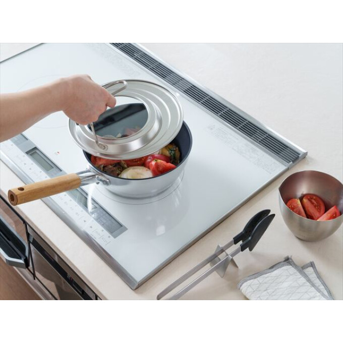 18・20・22cmのフライパン、鍋に対応「家事問屋 フライパンカバー 18-22」