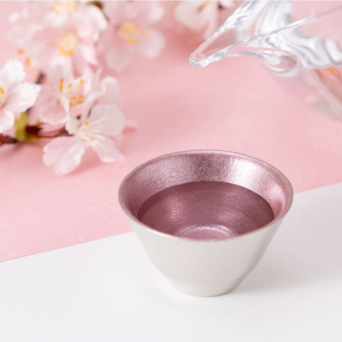 【能作】＜新商品＞淡桜色の錫の酒器
