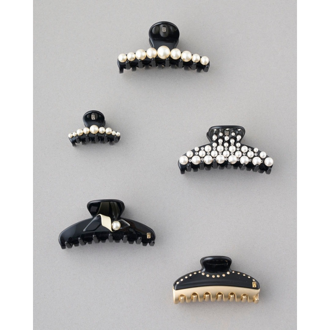 TIMELESS. CONFIANCE EN SOI COLLECTION からおすすめアイテムをご紹介いたします！