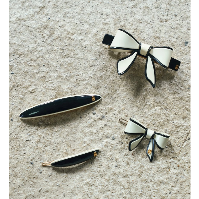 TIMELESS COLLECTION からおすすめアイテムをご紹介いたします！