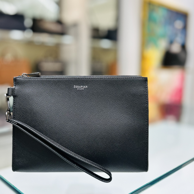 多機能なクラッチバッグ〜EVOLUZIONE CLUTCH BAG〜