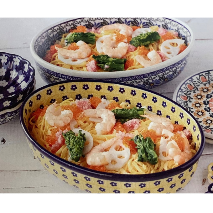 ポーランド食器【ツェラミカ　アルティスティチナ】の食卓