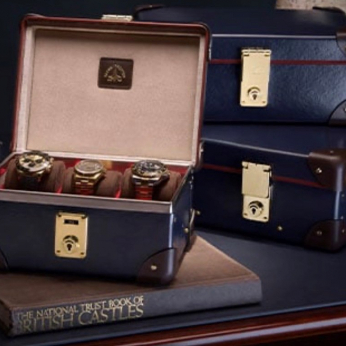 【グローブ・トロッター】　センテナリー　ウォッチケース