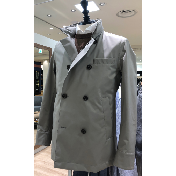 端正さの中に、機能美を。MONTECORE(モンテコーレ)春の新作アウター