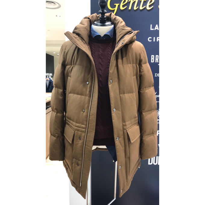 冬を軽やかに、美しく。MONTECORE（モンテコーレ）の上質ダウンコート。