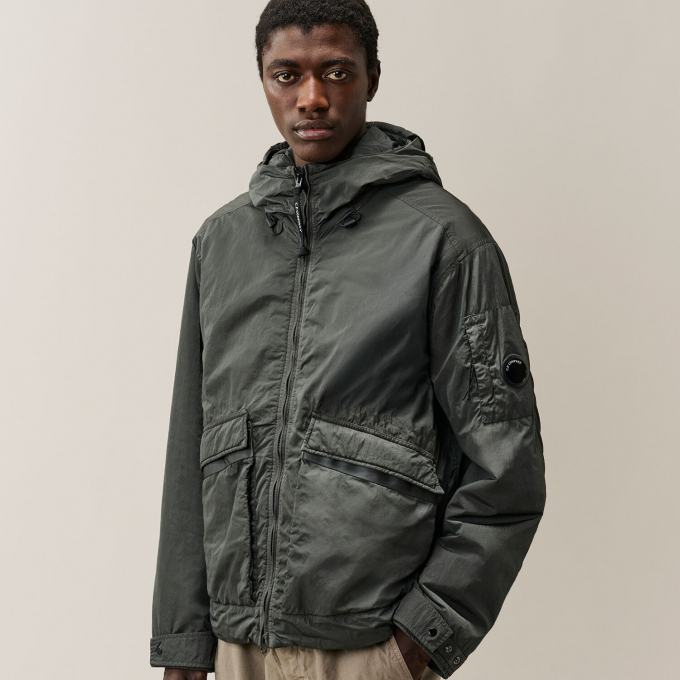 【C.P.COMPANY】Heavy Chrome-R Padded Goggle Jacket