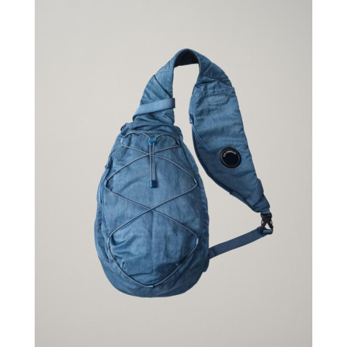 【Nylon B Lens Crossbody Rucksack】BAGで自分だけの個性を。