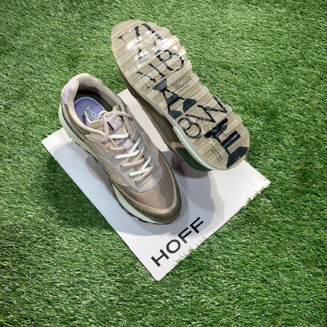 洗練された配色のスニーカー〈HOFF/ホフ〉 | 婦人くつ売場
