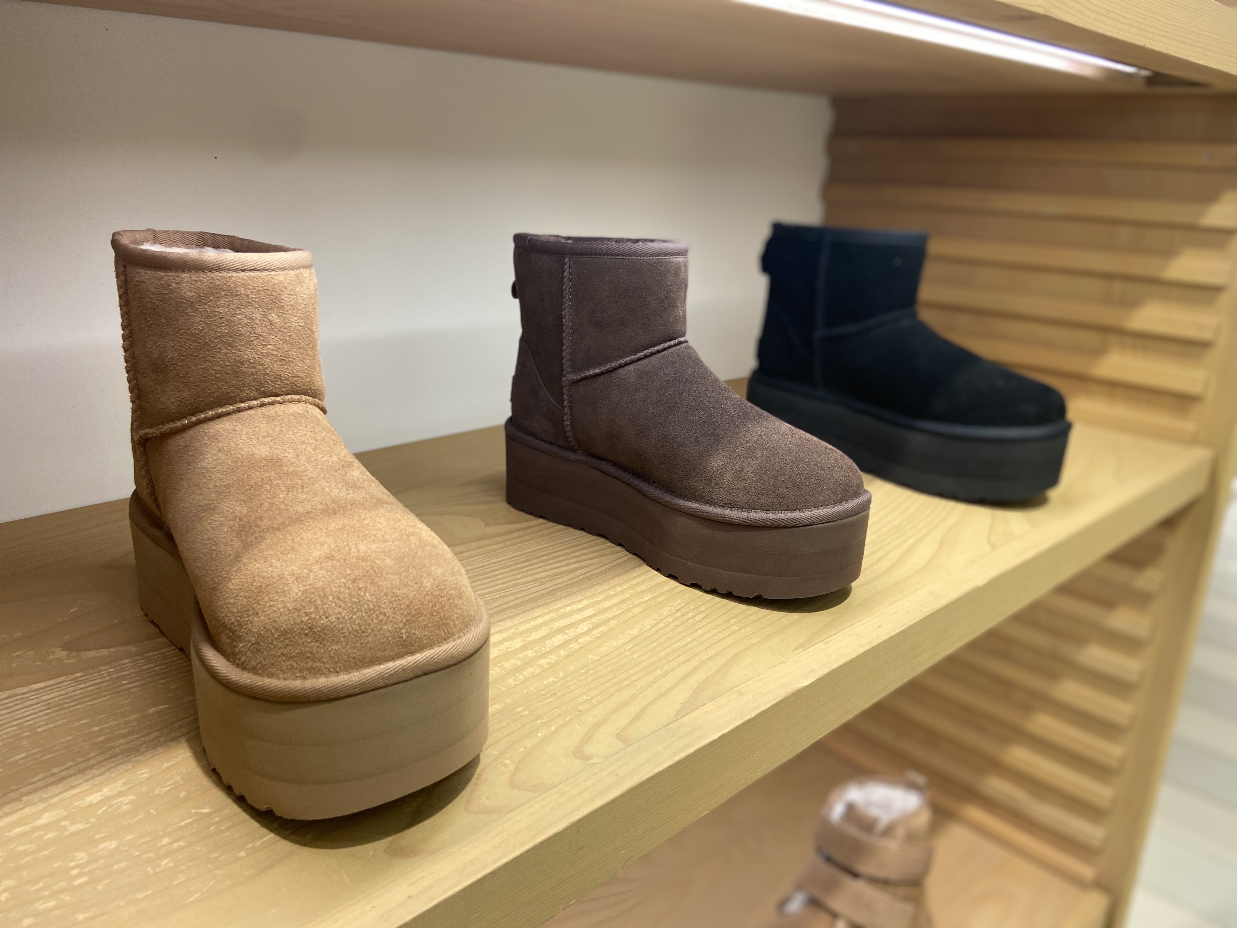 適当な価格 大人気✩︎ UGGのムートンブーツ👢 | 婦人くつ売場 | 大丸梅田店 ブーツ