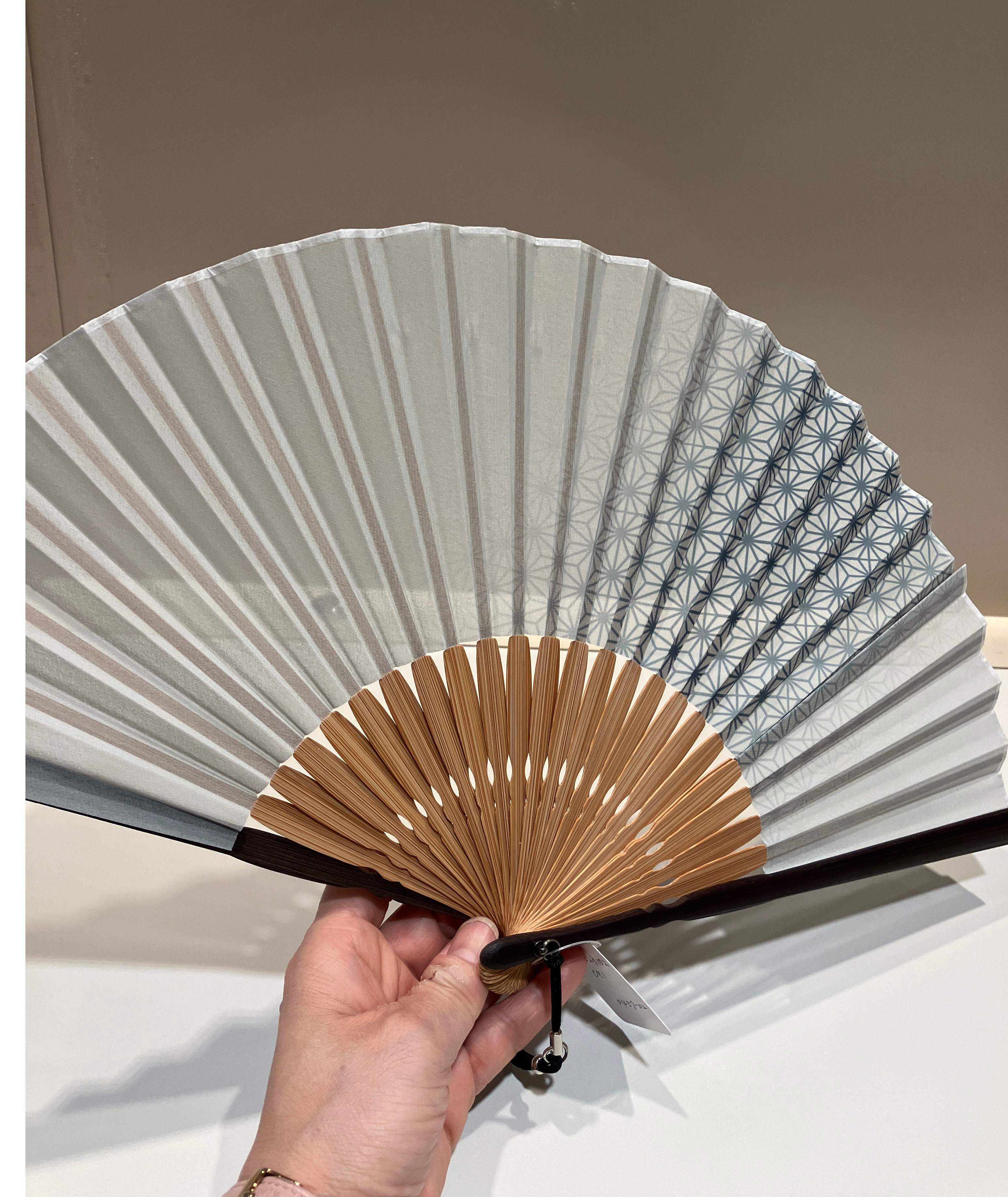 【日本製】 紳士雑貨売場 | 保赤軒扇子🪭 紳士雑貨 | BLOG SHOP 大丸梅田店公式 オイルヒーター