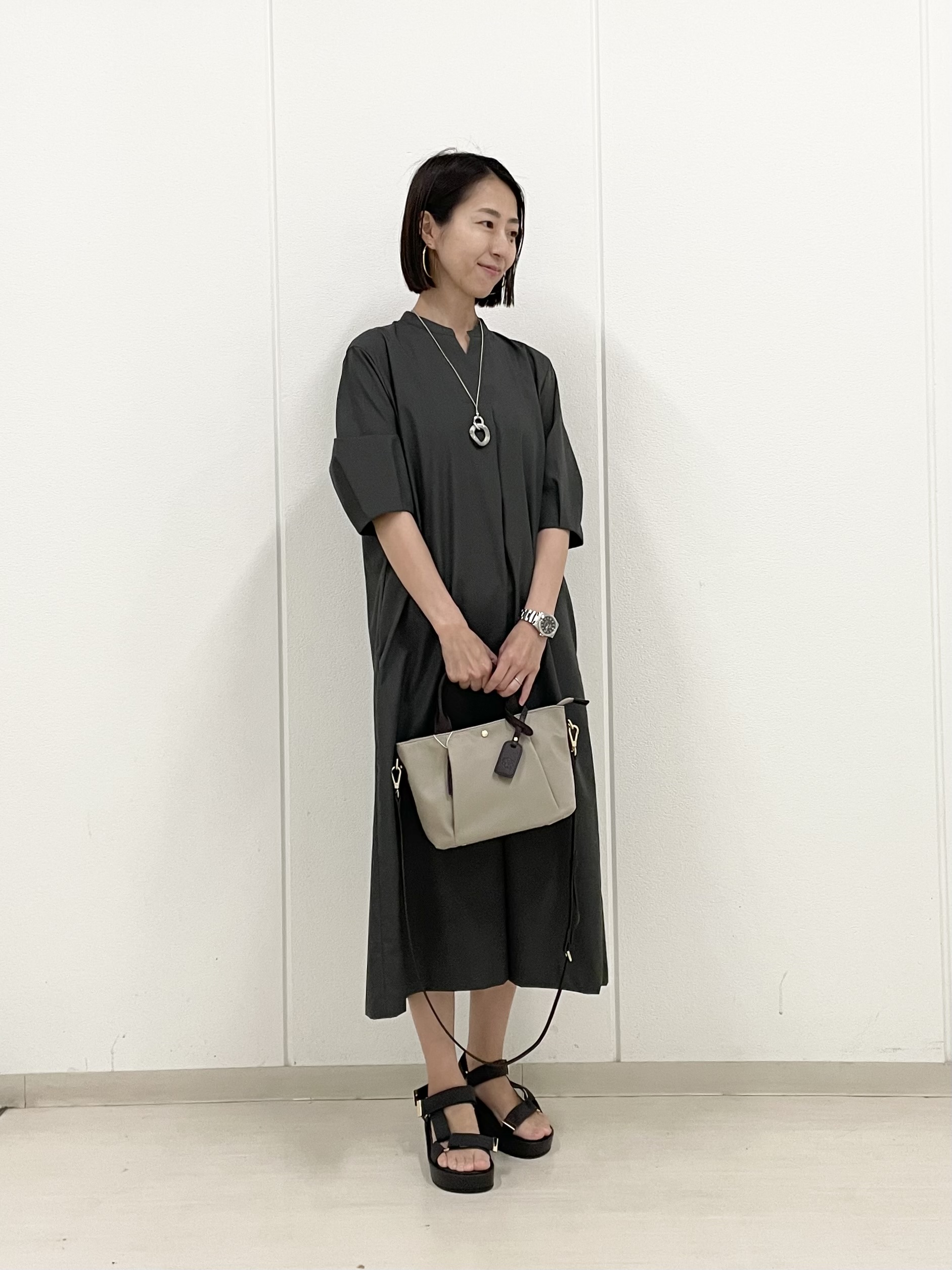 6階J.PRESS LADIES】ボリューム袖が魅力のワンピース | J 6階J.PRESS LADIES】ボリューム袖が魅力のワンピース | J