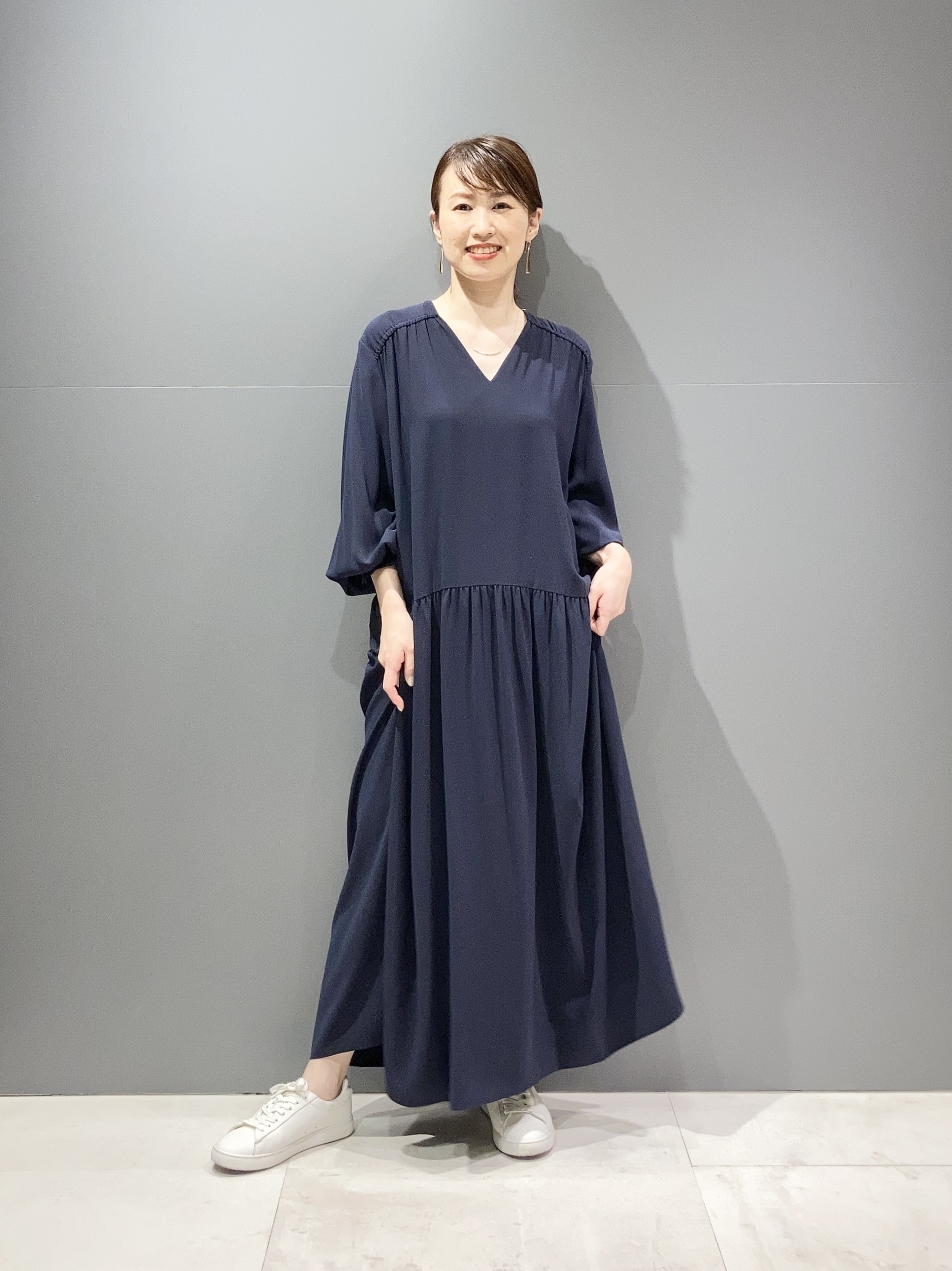 【2024年新作】 | 新作FLOW】エレガントなドレス セオリーリュクス 大丸梅田店 | ワンピース