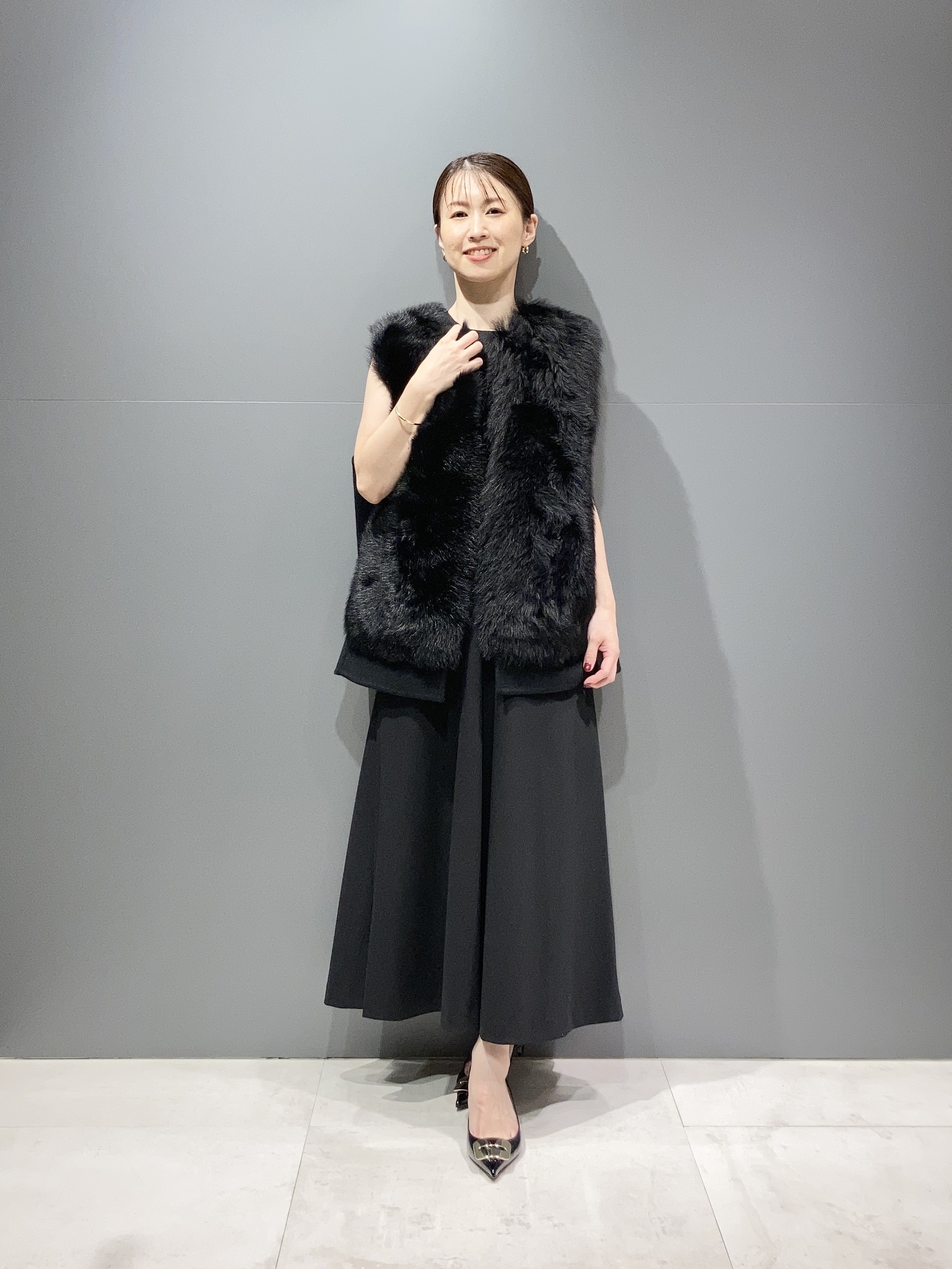 セオリーリュクス Theory luxe NORA DUANE （ブラック