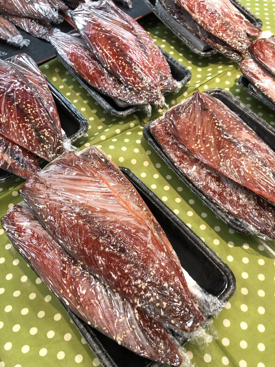 手羽先！そば寿司！京干物！サラシア茶！元気に販売中！