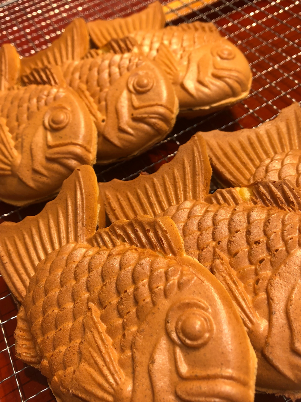 人気のたい焼き登場！うまいもの大会で大好評のそば寿司も！