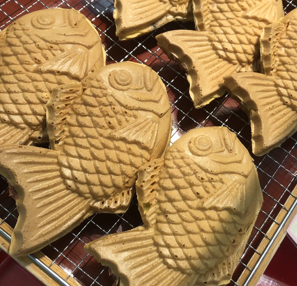 できたて！たい焼き!長崎かんぼこ‼︎博多ひとくちぎょうざ!!!