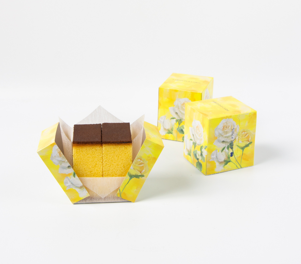 期間限定〈白薔薇キューブ〉絶賛販売中！