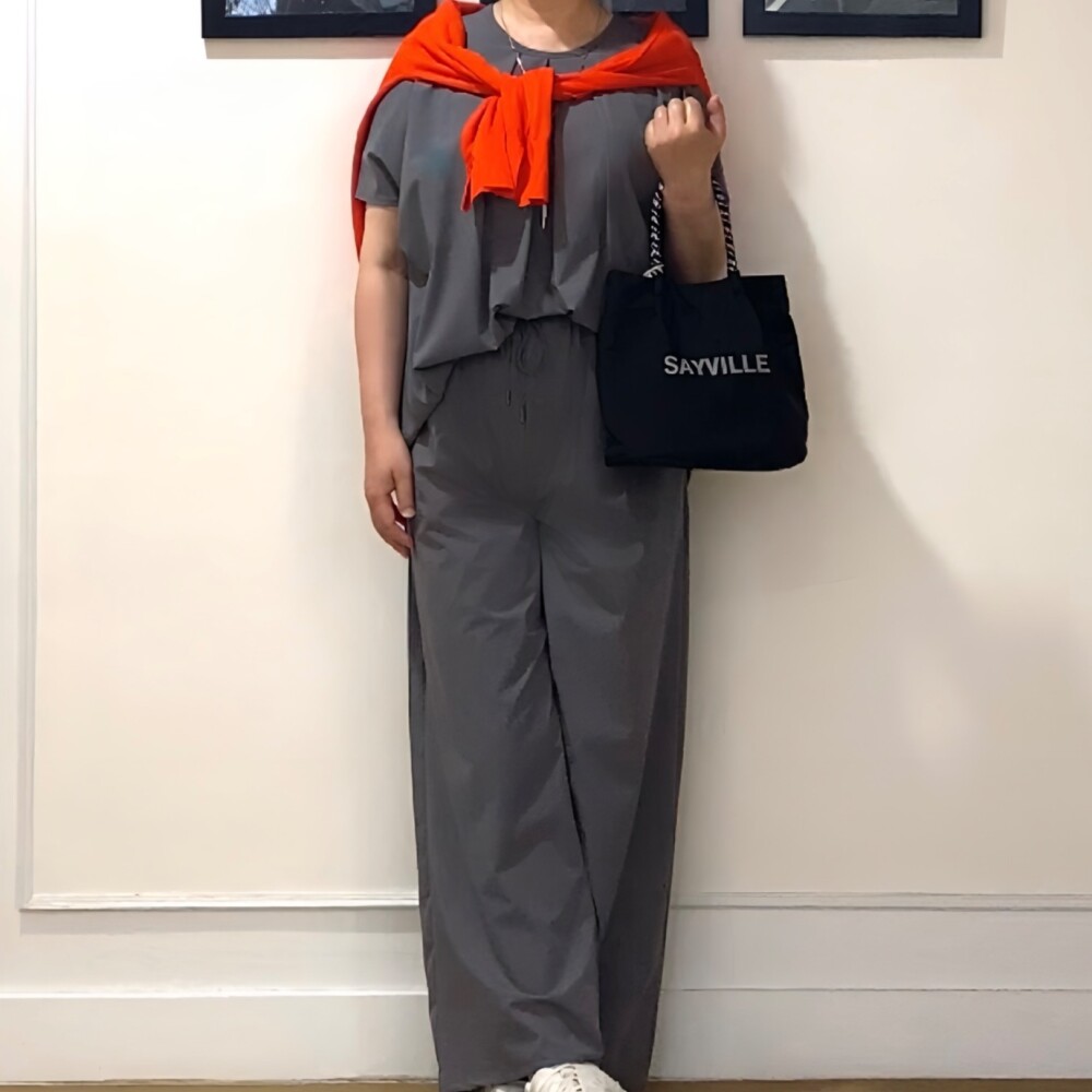 ⋆⸜🧡オレンジが映える大人のワントーンコーディネート🩶⸝‍⋆