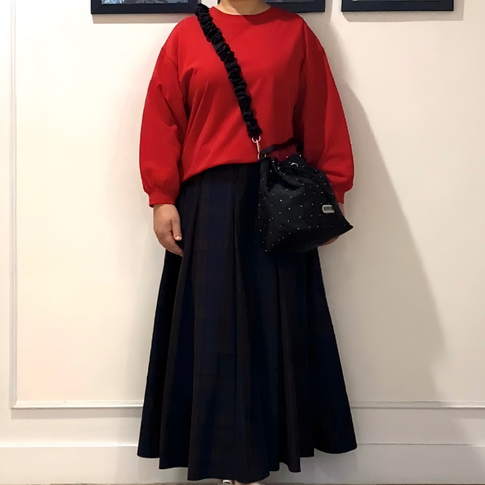 秋のおしゃれを楽しむカラーコーディネート🔴