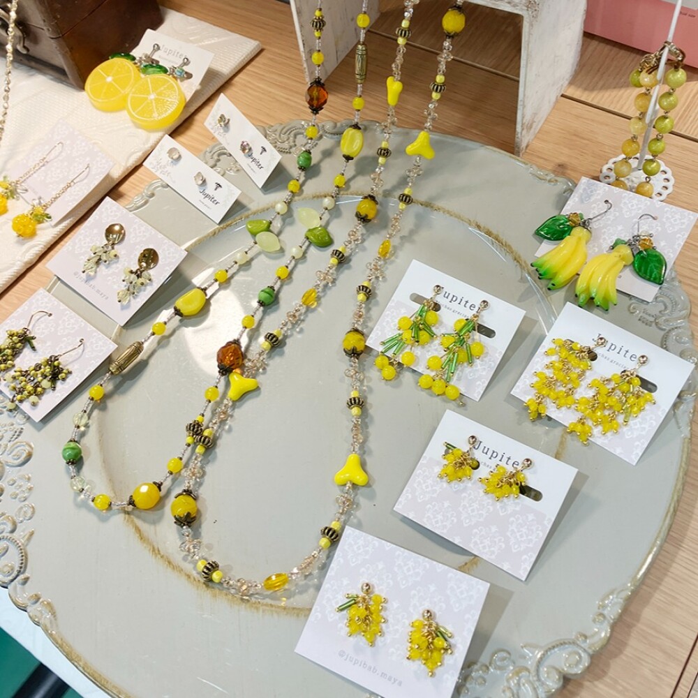 ただいま開催中♪Jupiter十勝の色彩豊かなアクセサリー展