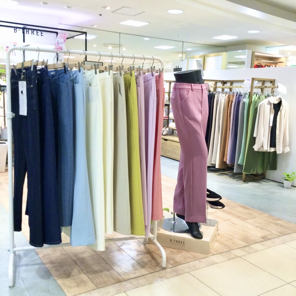 ✨👖ストレッチパンツ専門店👖✨
