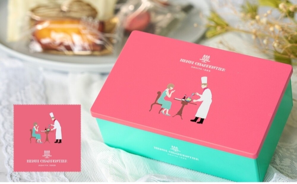 〈アンリ・シャルパンティエ〉お菓子缶マニアの方集まれ～✨