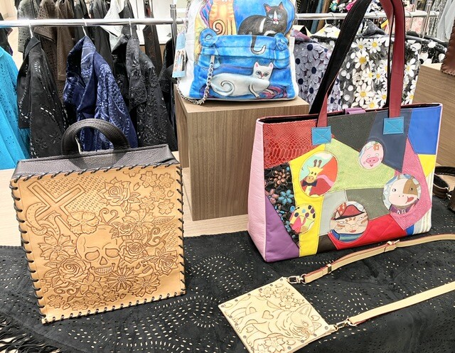 オリジナルレザー展  「アトリエ・ルマ」❣️