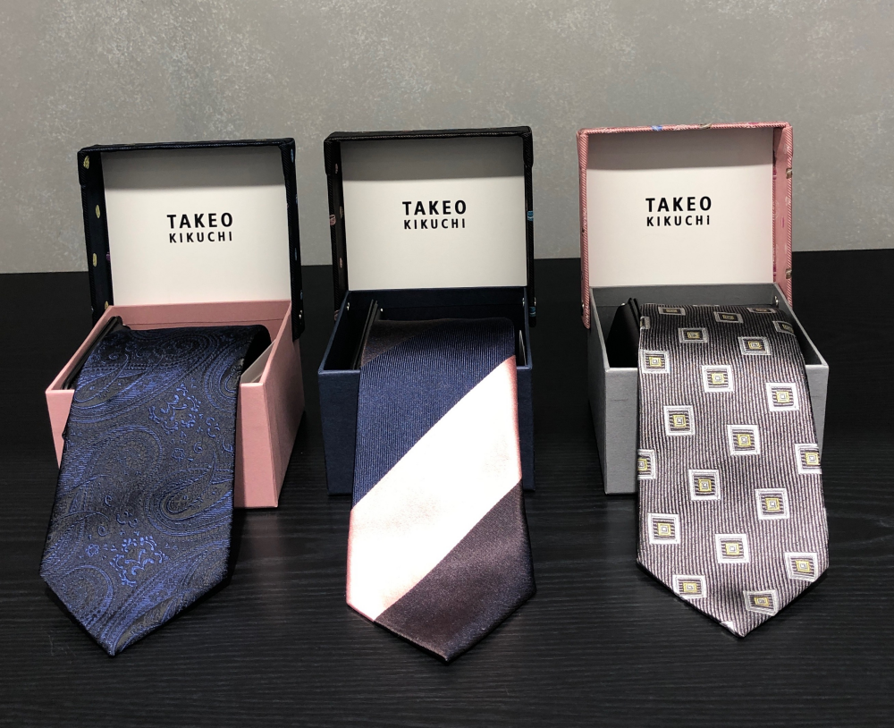 新作ネクタイのご紹介♪