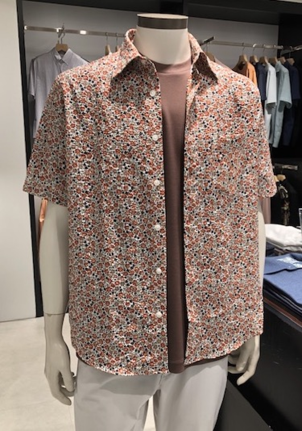 “軽くて着やすい”リップルシャツ