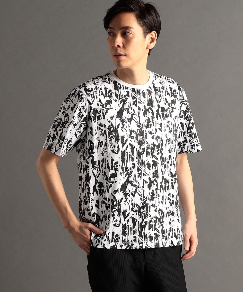 毛羽立ちが少なく滑らかな肌触りの創立50周年モデルTシャツ