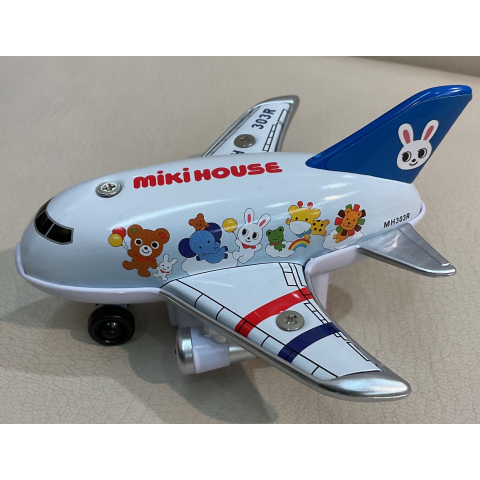 ブリキのおもちゃ登場！ | ミキハウス | 大丸下関店公式 SHOP BLOG