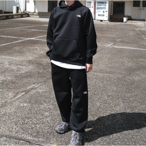 軽くて暖かい！注目のダンボールニットセットアップ | ザ・ノース