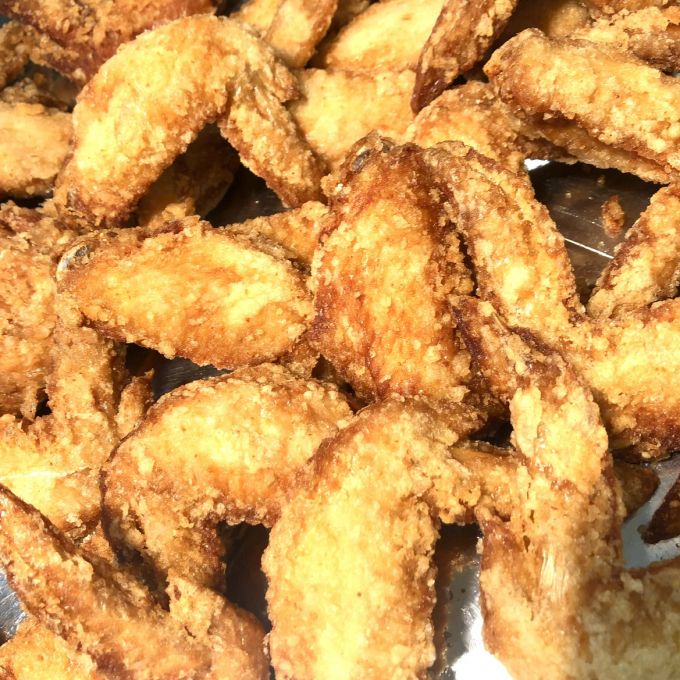 クリスマスチキンは手羽先で！味にこだわる人気店登場！