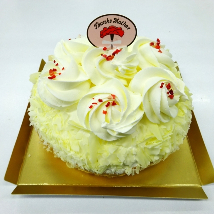 ～いつもありがとう💐の言葉に添えて～母の日🌺レモンパイ✨ご予約承り中✨