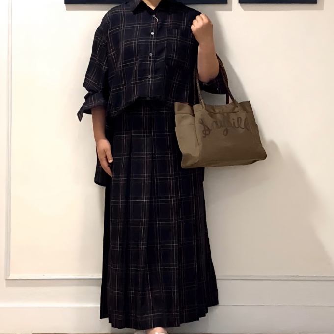 秋色で楽しむ🍂チェックセットアップコーデ🟫⬛️