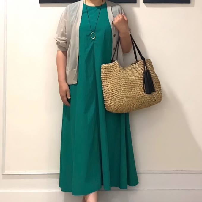 着るだけで夏映え🌟グリーンワンピースコーディネート🌴
