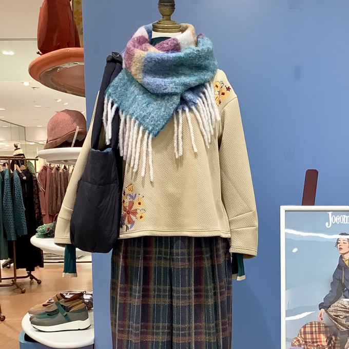 ホコモモラフェア