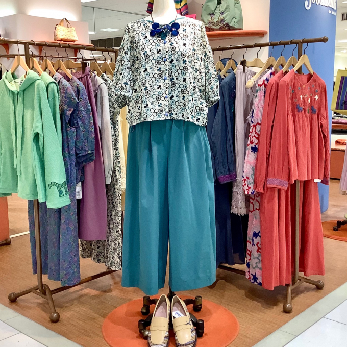 ホコモモラフェア