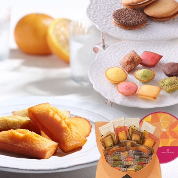 〈アンリ・シャルパンティエ〉季節限定の可愛いBOXです🍊