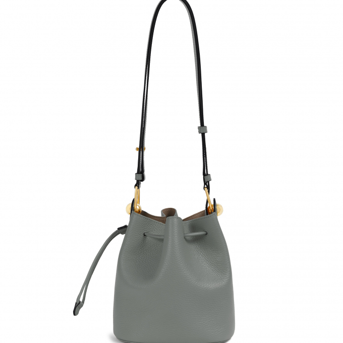 FURLA 2025年ホリデー＆スプリングコレクション